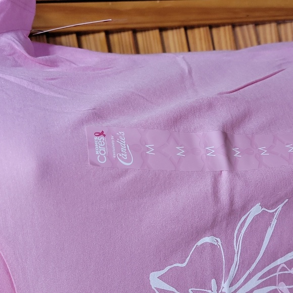 Candie's Kohl's Cares Pink Ribbon Bow Top sz Medium - Picture 3 of 5